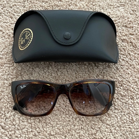 Ray-ban sunglasses *polarized - Picture 8 of 8